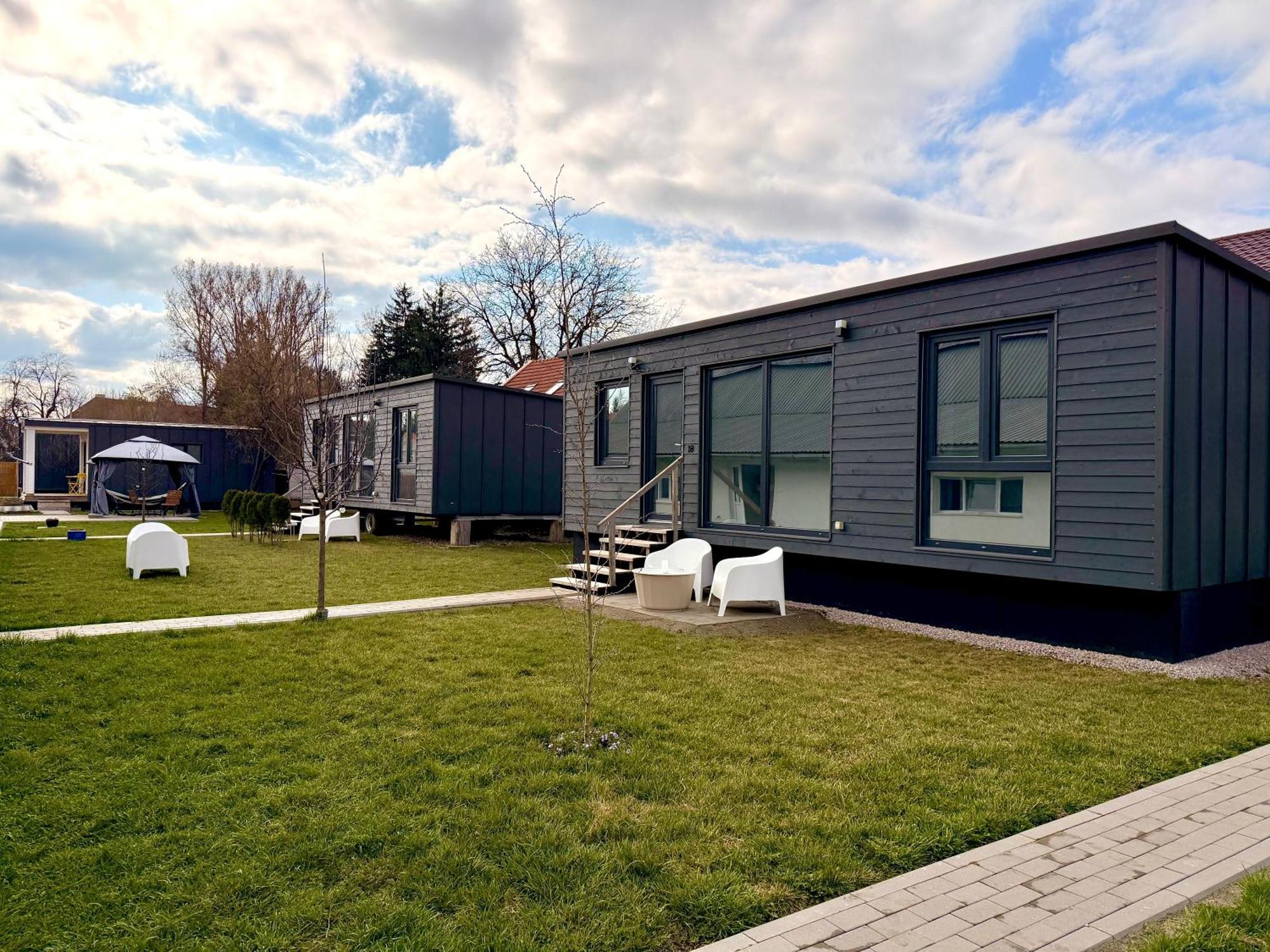 Pixel - Tiny Campus Villa Tirgu Secuiesc